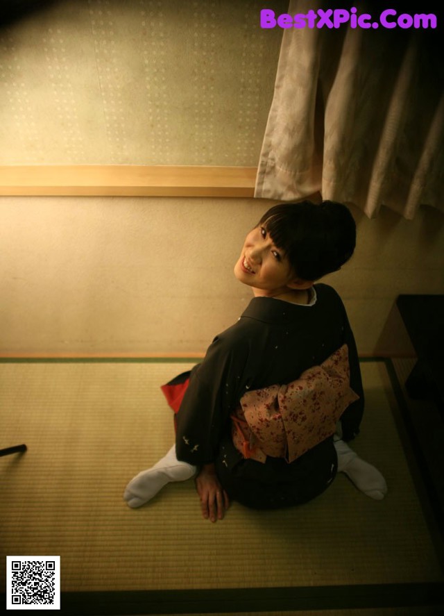 Yuriko Yamazaki - Floor Xxxn Gripgand No.29e2a1